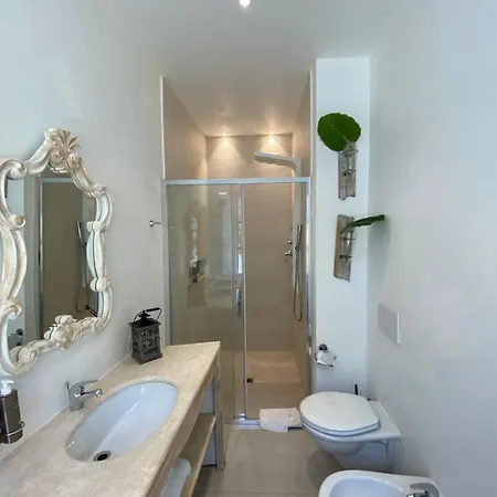 In Centro Unique Гостевой дом 4*